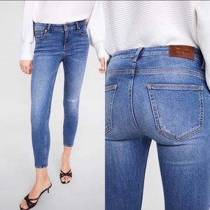 ZARA Premium Skinny Jeans in Maldives Blue.  NWT